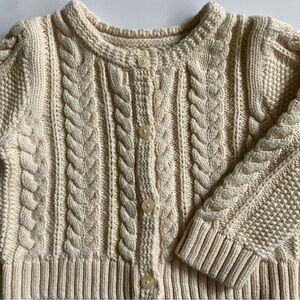 Gap sweater Size 6 12 Months Cardigan Ivory Cable Knit Baby Girls Gapkids White